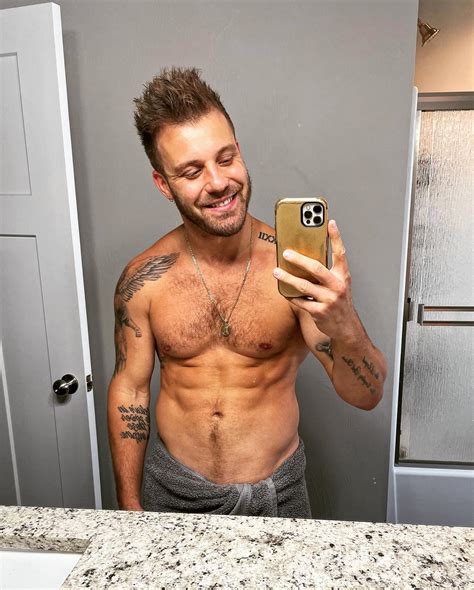 paul calafiore|The Challenge: USA Star Paulie Calafiore Comes Out as Bisexual